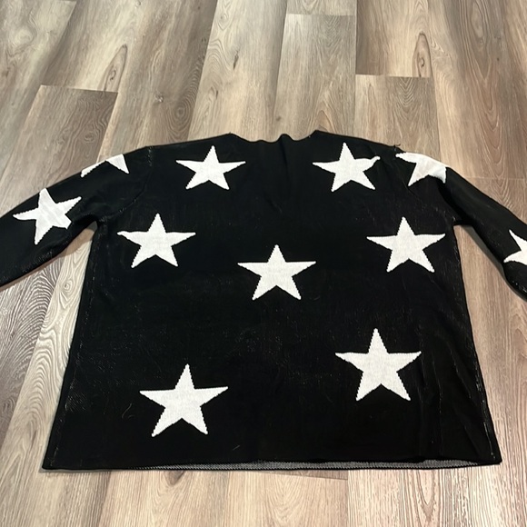 SHEIN Curve Star Sweater - Picture 5 of 5